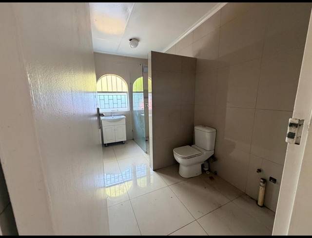 3 BEDROOM PROPERTY TO RENT IN LAUDIUM